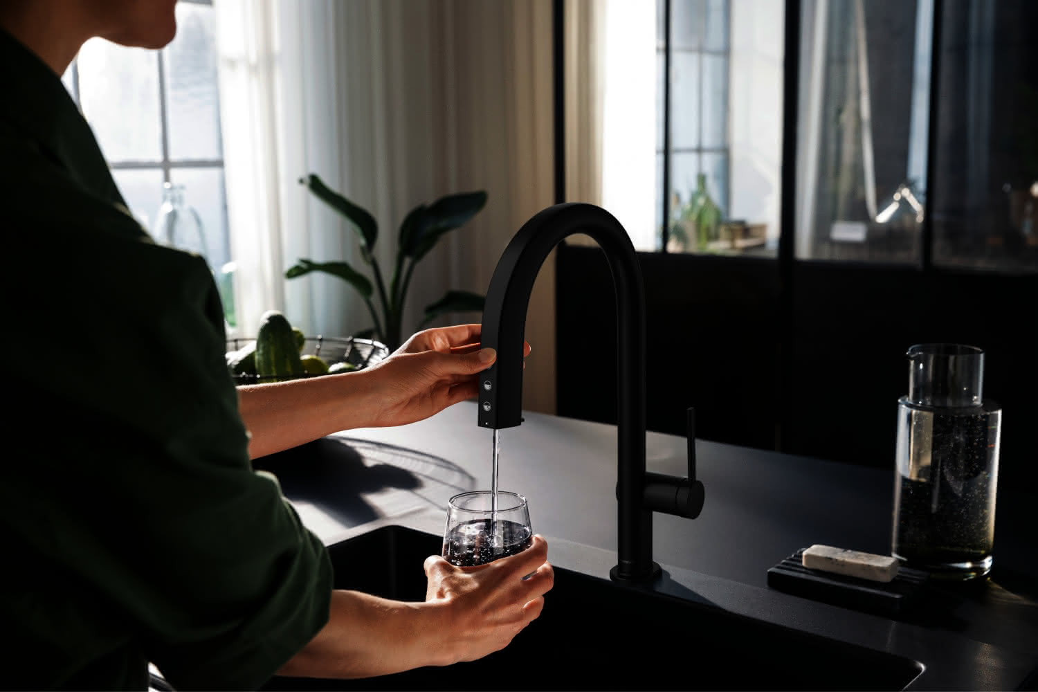 Hansgrohe SodaSystem 210 Aqittura M91 Ausziehauslauf 1j sBox Starter Set MSW