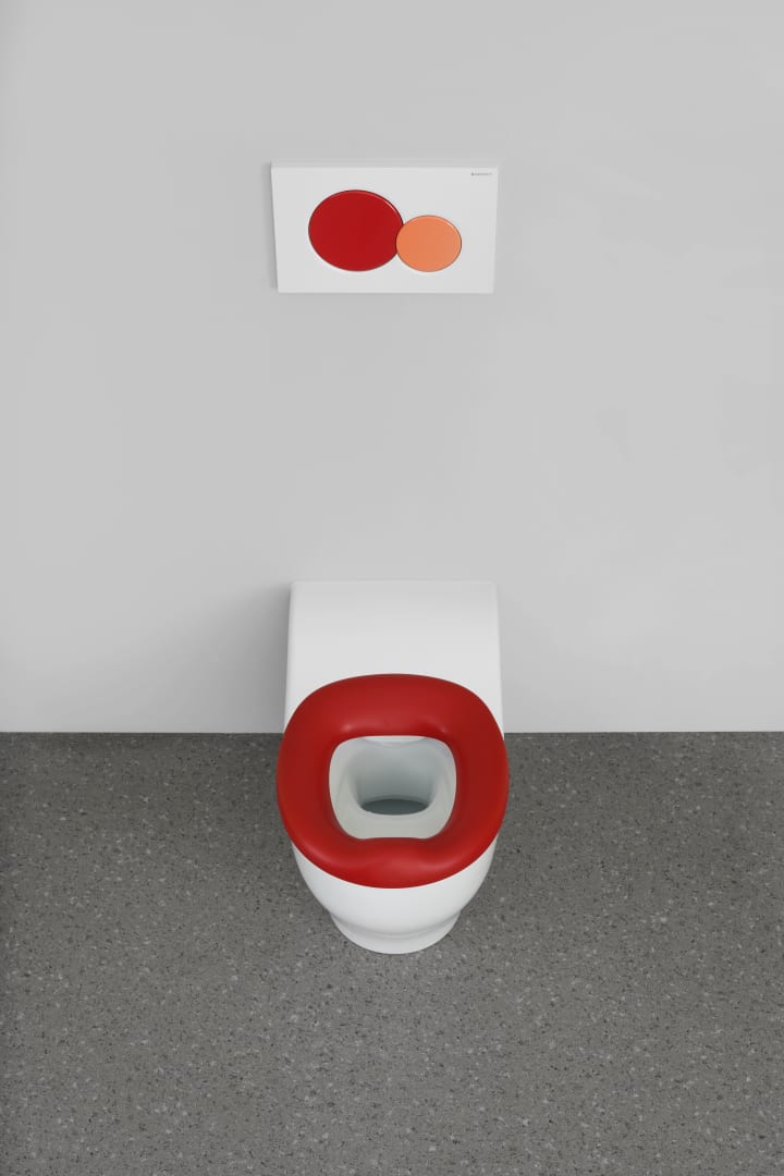Geberit Sigma01 BetPl., rund, 2-Mengen-Sp. weiß glänzend/rot glzd /orange glzd