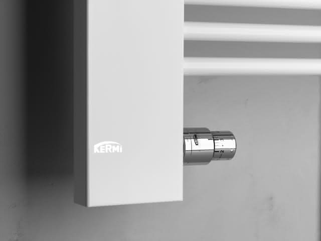 Kermi Credo-Half BH1466x51x610mm QN796, weiß/weiß, rechts