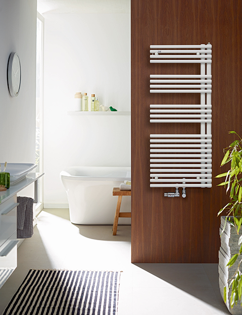 Zehnder Design-HK Forma Asym, rechts, 50 mm LFAR-170-060-05 1681x60x596 RAL 7034