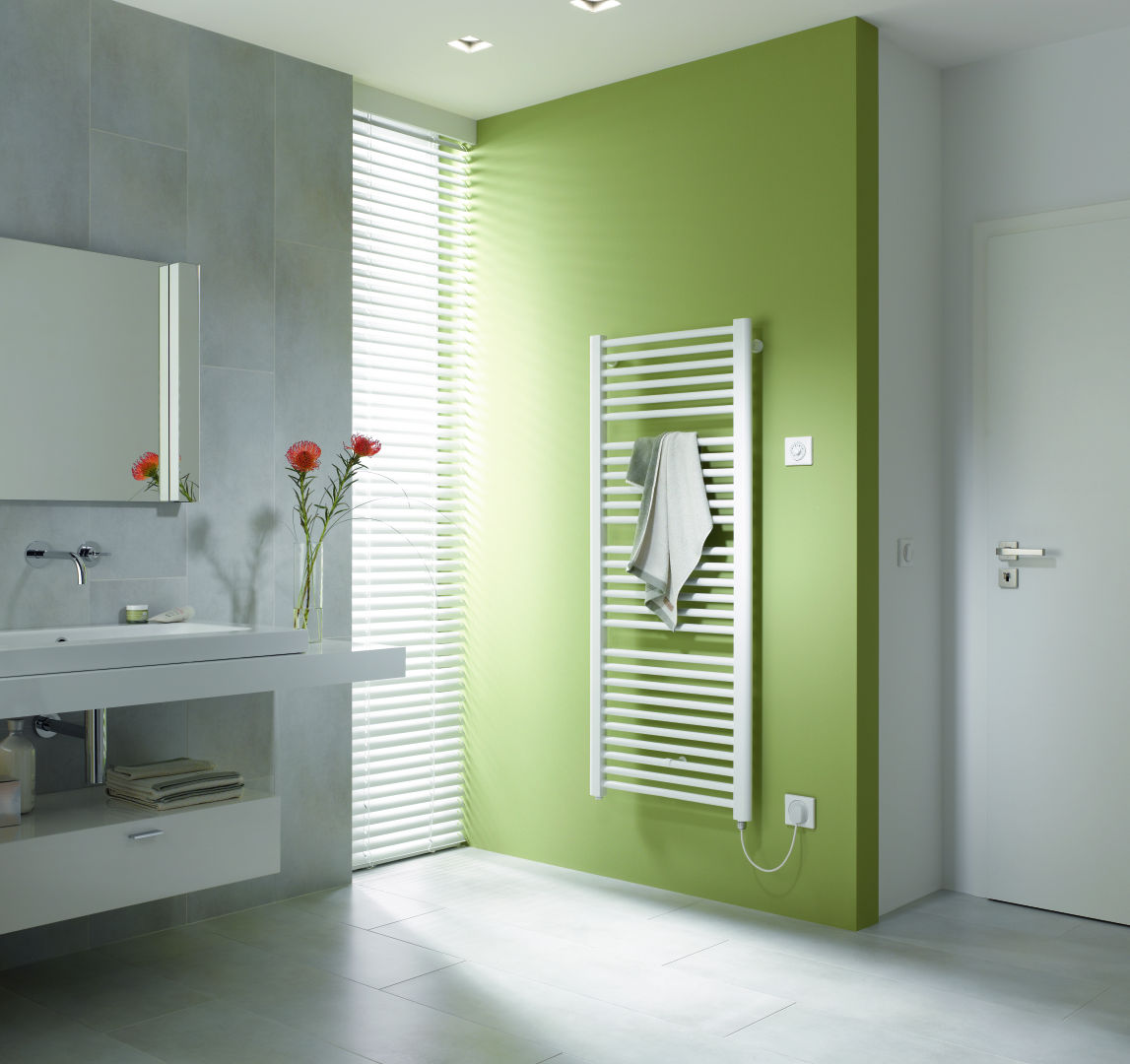 Kermi Basic R-E BH1172x35x599mm 600W,RAL9016 SG,rechts,WWS weiß,SK1