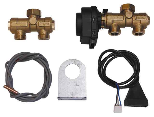Vaillant Anschlussset Warmwasserspeicher inkl. Umschaltventil für eloBLOCK Vaillant Anschlussset Warmwasserspeicher inkl. Umschaltventil für eloBLOCK