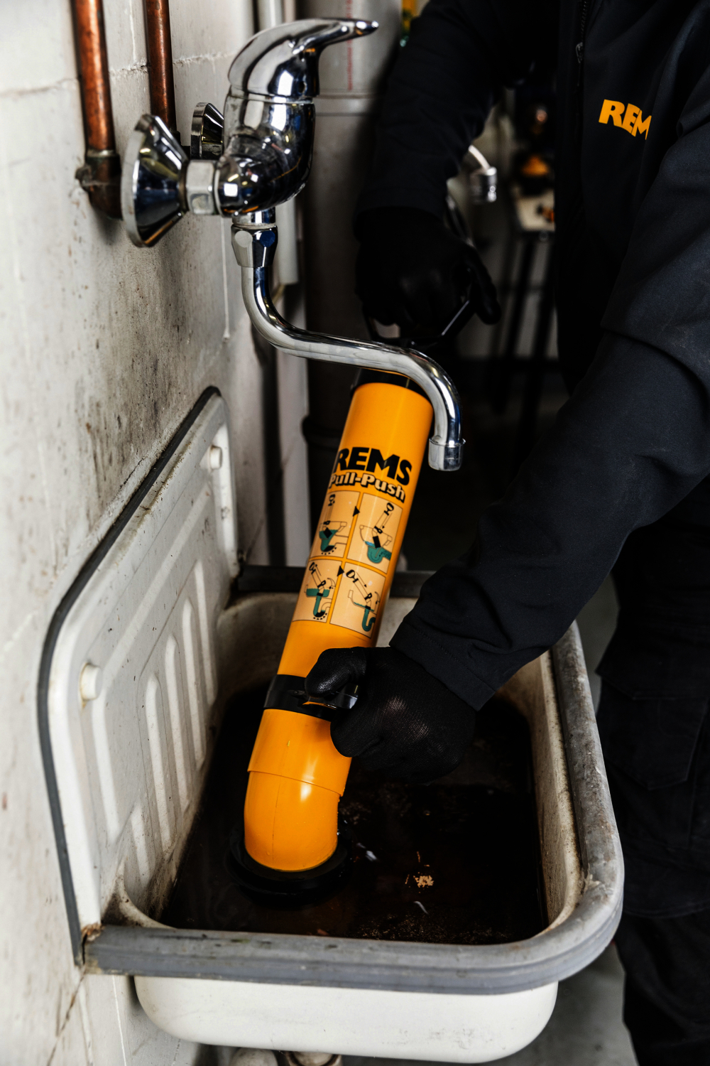 REMS Pull-Push