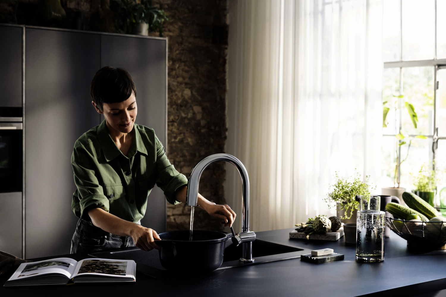 Hansgrohe SodaSystem 210 Aqittura M91 Ausziehauslauf 1j sBox Starter Set chrom