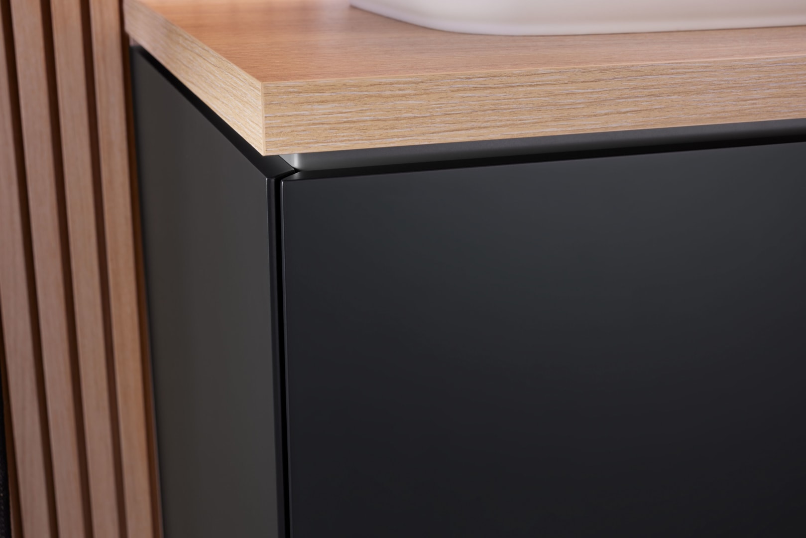 Geberit ONE WT-Pl. Aus re/li f. AWT Schalenf. 135x3x47cm, Eiche