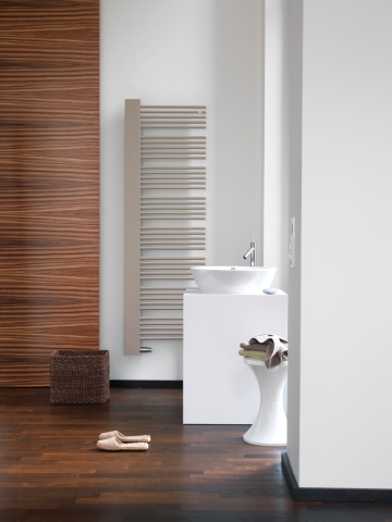 Zehnder Design-HK Yucca Cover YPL-150-60 1612x55x582 RAL 9001