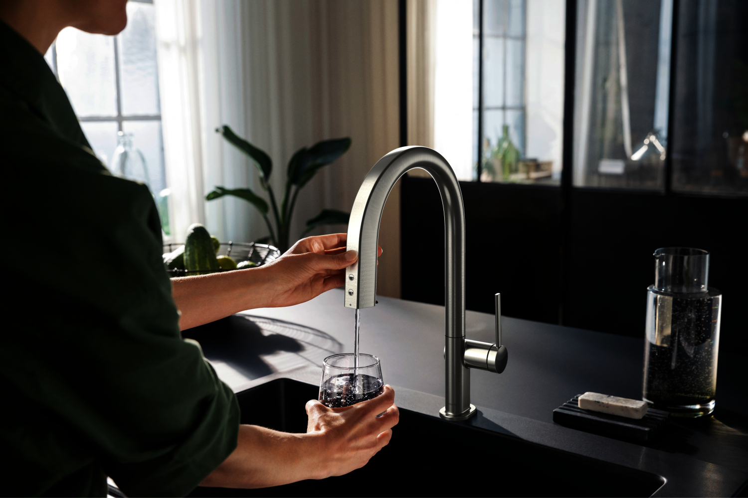 Hansgrohe SodaSystem 210 Aqittura M91 Ausziehauslauf 1j sBox Starter Set ST