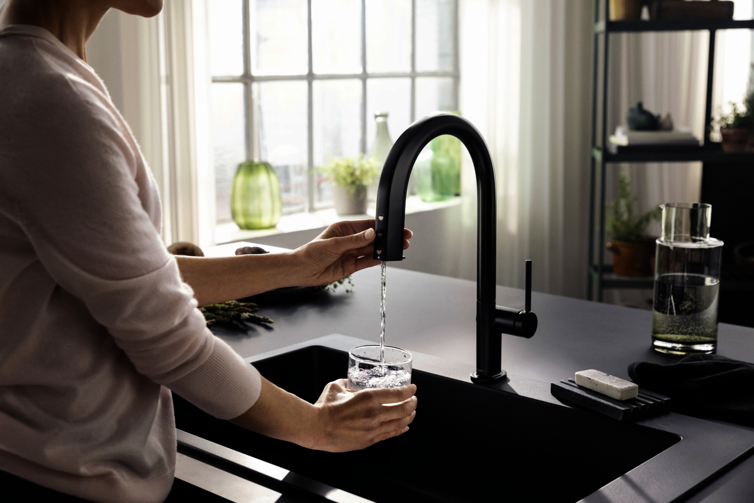 Hansgrohe SodaSystem 210 Aqittura M91 Ausziehauslauf 1j sBox Starter Set MSW