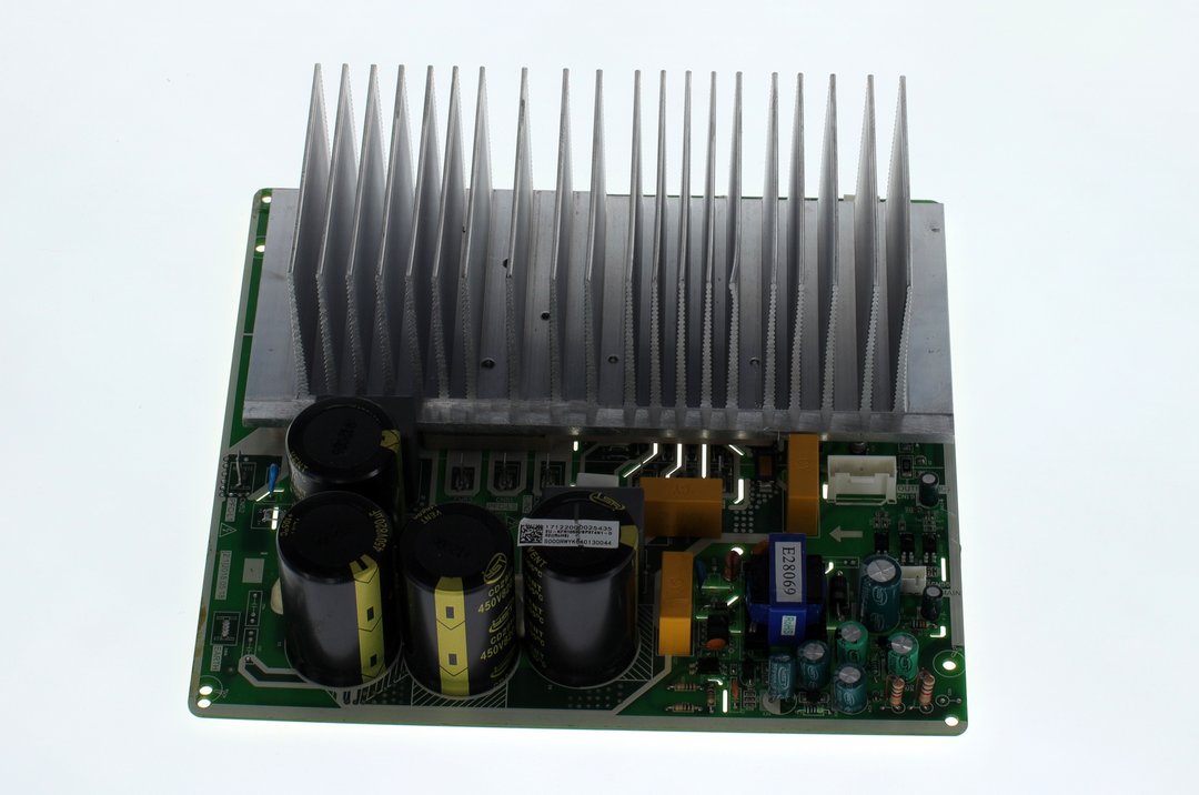 BOSCH Ersatzteil TTNR: 7739833068 Inverter Steuerplatine