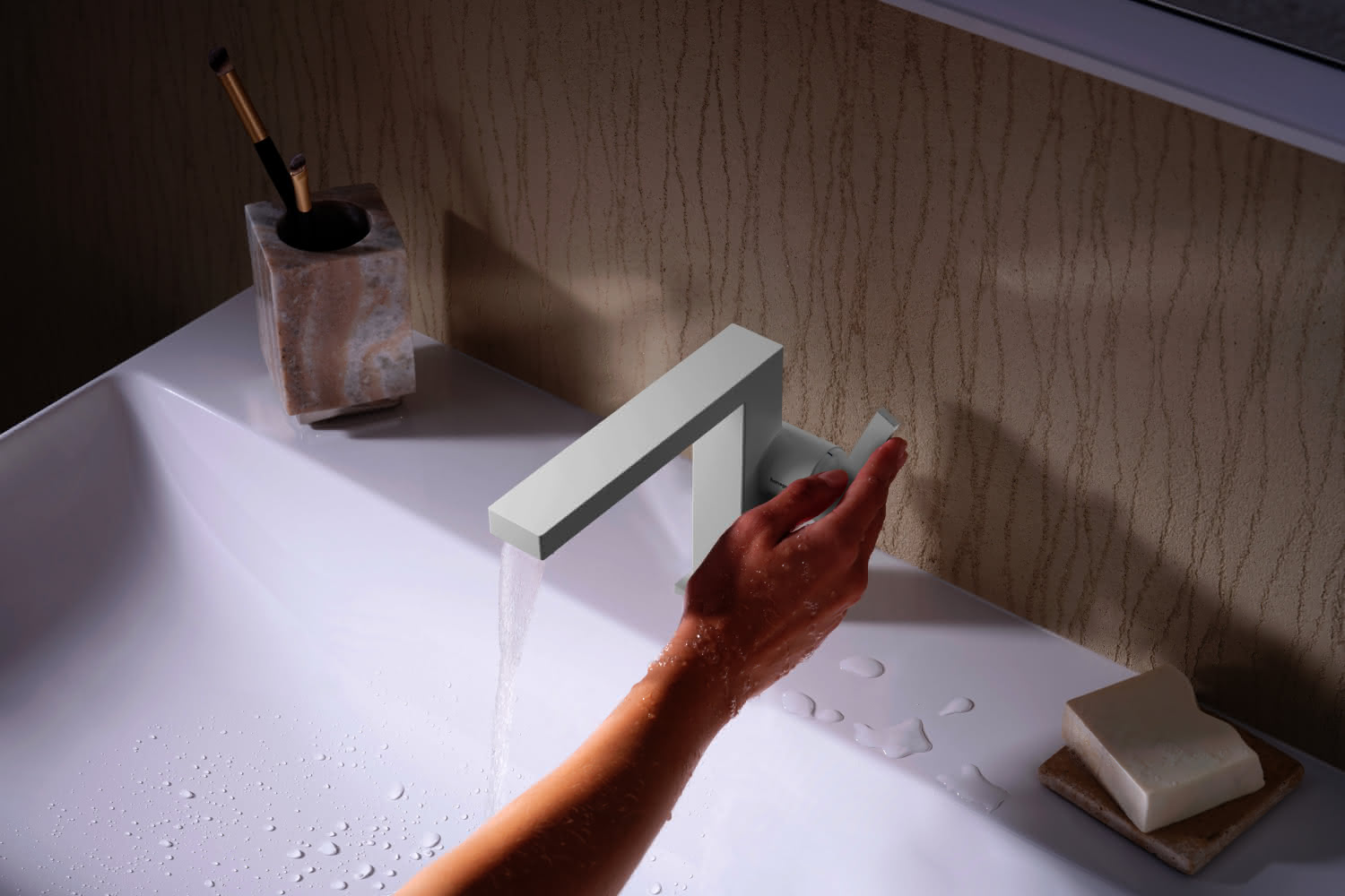 Hansgrohe WTM 110 Tecturis E Fine CoolStart mit Push-Open Ablaufgarnitur MW