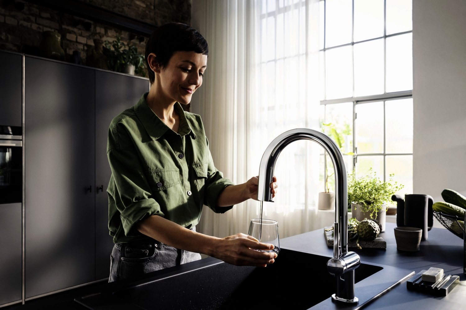 Hansgrohe SodaSystem 210 Aqittura M91 Ausziehauslauf 1j sBox Starter Set chrom