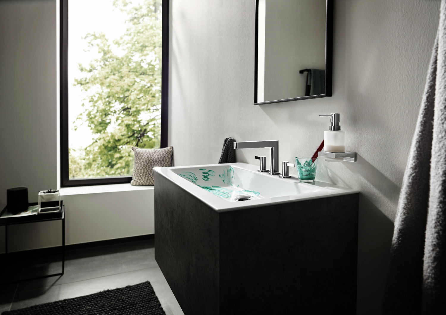 Hansgrohe 3-Loch Waschtischarmatur 110 Finoris mit Push-Open Ablaufgarnitur chrom