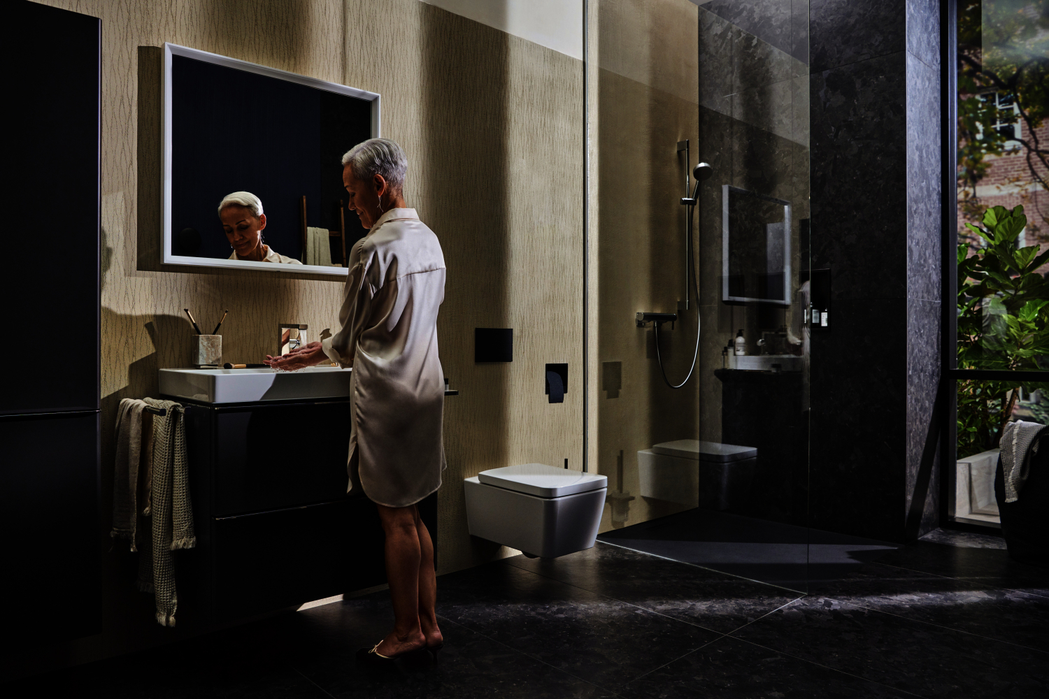 Hansgrohe WTM 110 Tecturis E Fine CoolStart mit Push-Open Ablaufgarnitur chrom