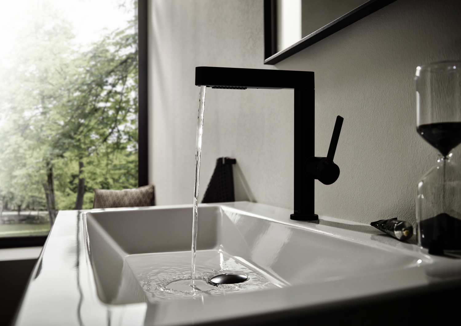 Hansgrohe Waschtischmischer 230 Finoris Ausziehbrause 2jet mattschwarz