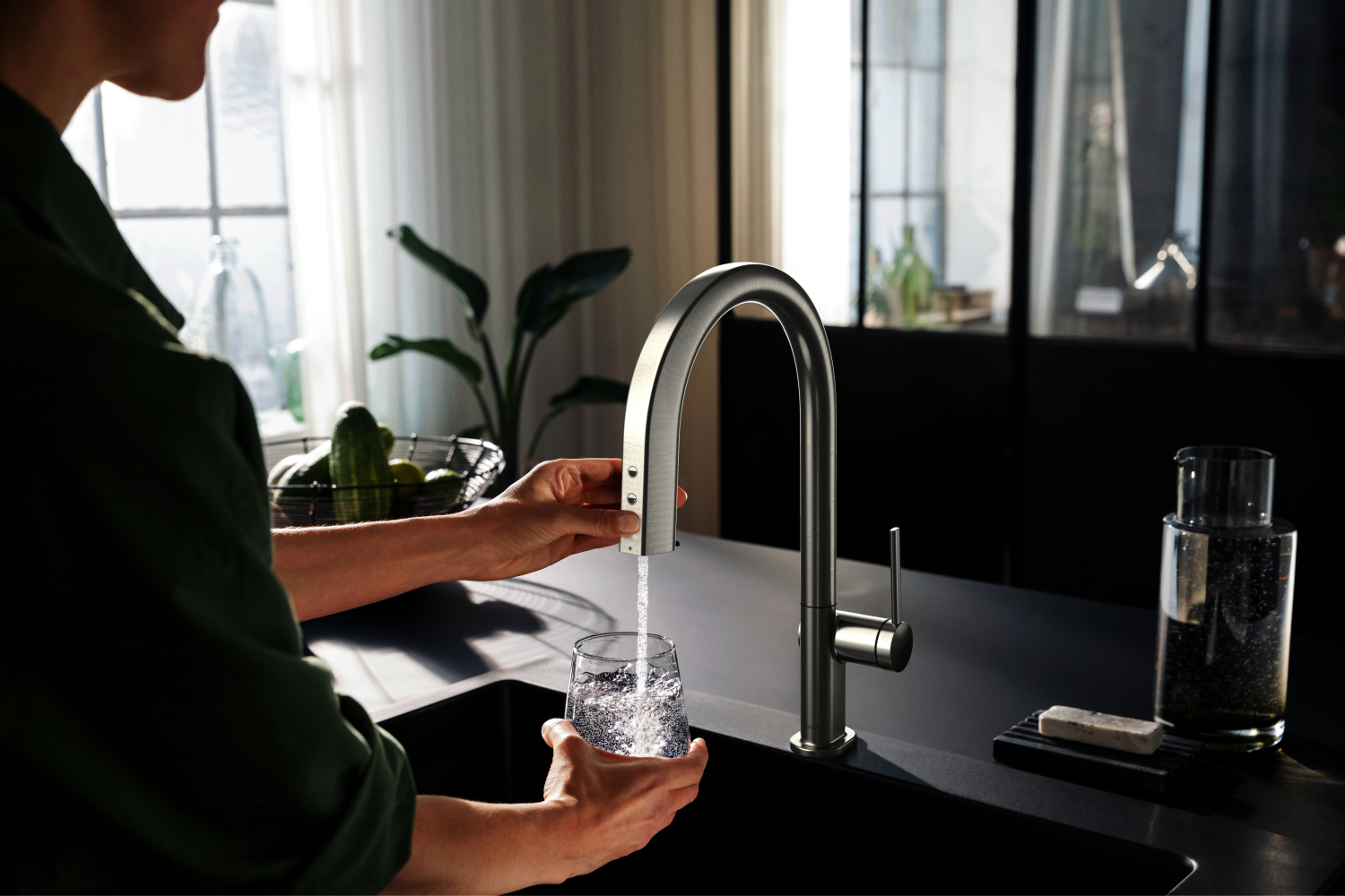 Hansgrohe SodaSystem 210 Aqittura M91 Ausziehauslauf 1j sBox Starter Set ST