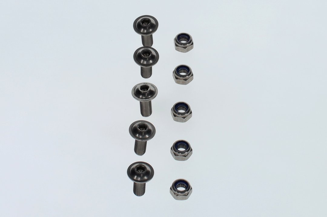 BOSCH Ersatzteil TTNR: 87182207640 Befestigungsset (5x) BOSCH Ersatzteil TTNR: 87182207640 Befestigungsset (5x)