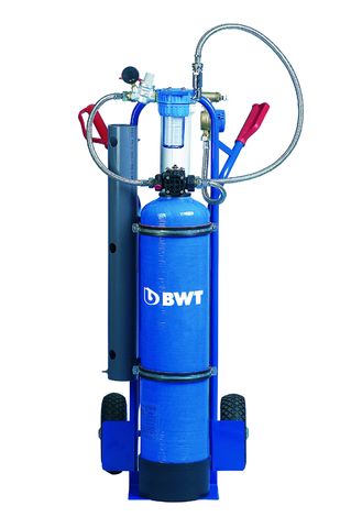BWT Heizungsbefüllanlage HBA 100 Mobil BWT Heizungsbefüllanlage HBA 100 Mobil