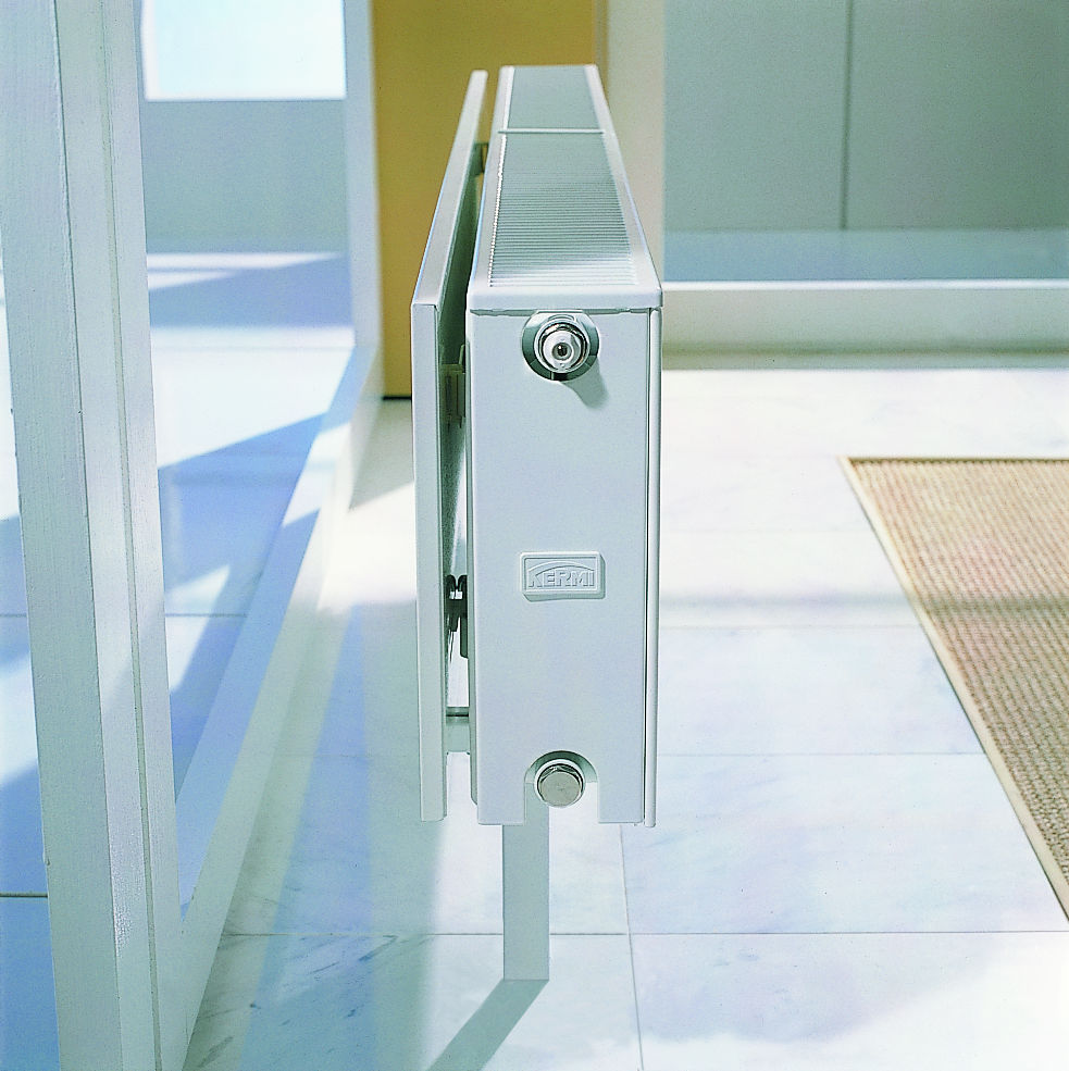 Kermi Plan-V T11 905x63x2305 QN2916, RAL9016, 10bar, Vent.re,m.Abd,BK