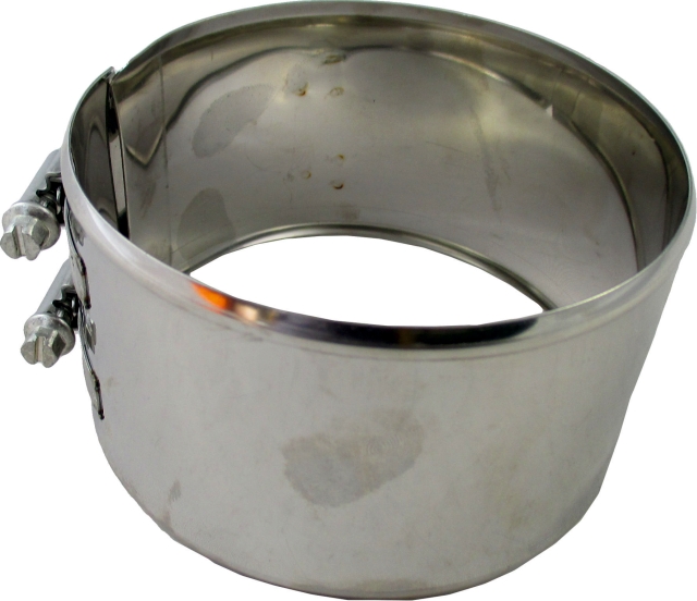 Wolf Klemmband DN350 für Luft-/Abgasrohr an der Fassade Wolf Klemmband DN350 für Luft-/Abgasrohr an der Fassade