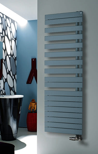 Zehnder Roda Spa Asym H:1183mm L:550mm ROFL-120-055,RAL 9016,Ausf.li Anschl.re