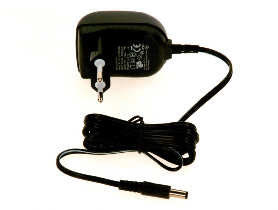BOSCH Ersatzteil TTNR: 8718583714 Steckernetzteil 230VAC/DC 7,5/700mA ever