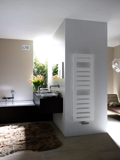 ZE Design-Heizkörper Metropolitan Spa MET-120-060 1225x39x600 White Alu.