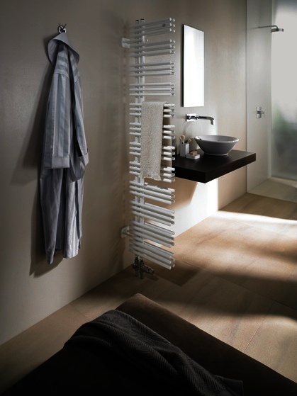 ZE Design-Heizkörper Yucca YAD-170-060 1736x64x578 Grey Alu.