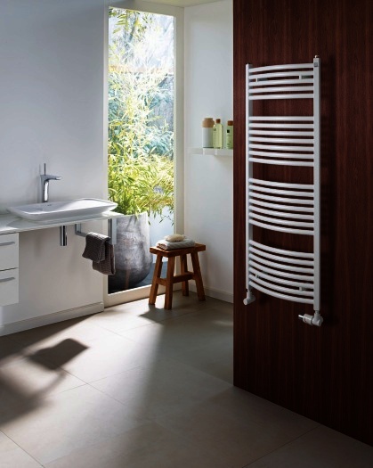 Zehnder Zeno Bow Badheizkörper ZNT 150-060 BH:1508mm BL: 595mm