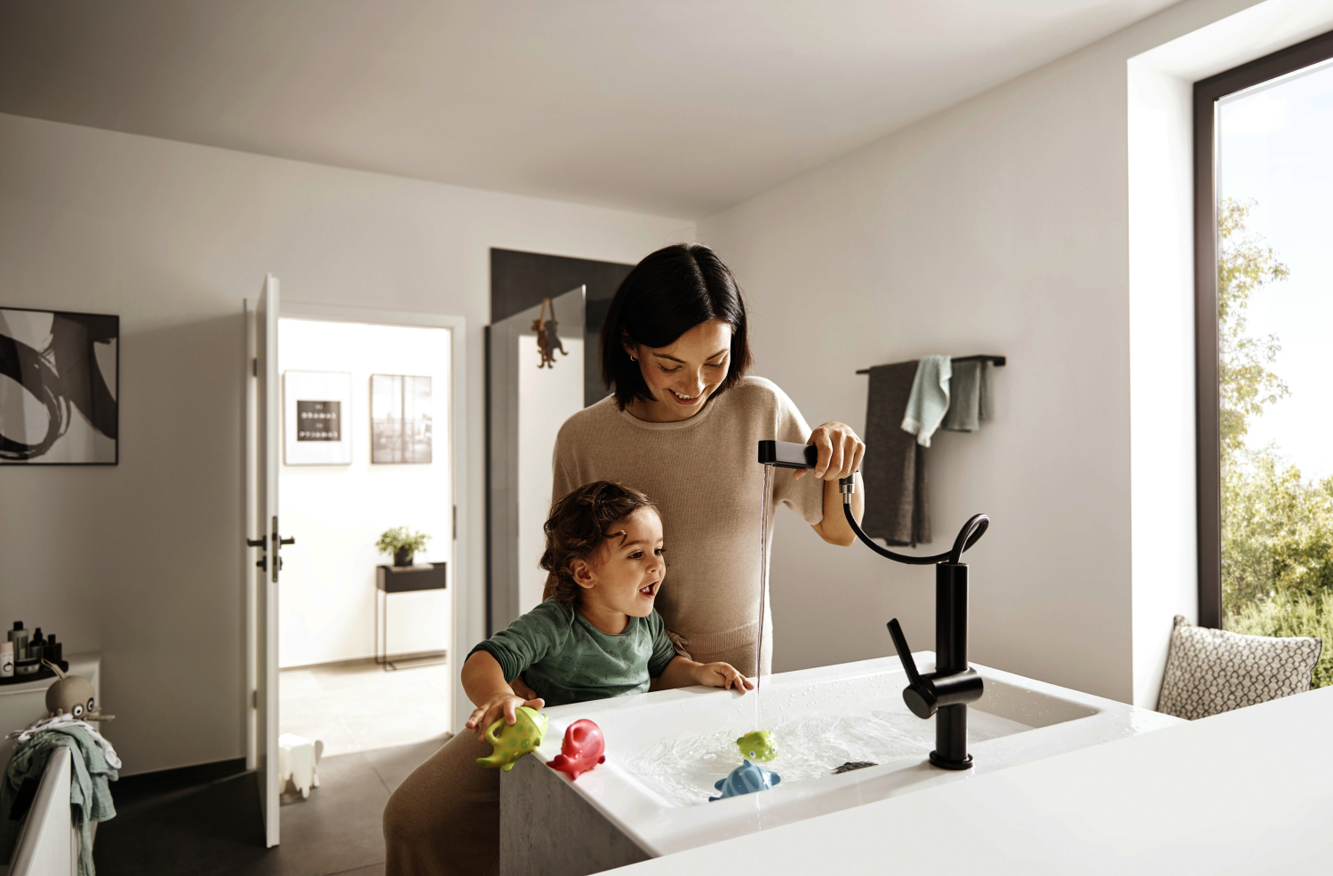 Hansgrohe Waschtischmischer 230 Finoris Ausziehbrause 2jet mattschwarz