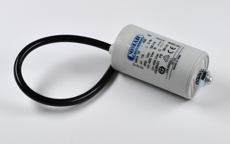 Kondensator 16 mF CLK 100-130 Kondensator 16 mF CLK 100-130