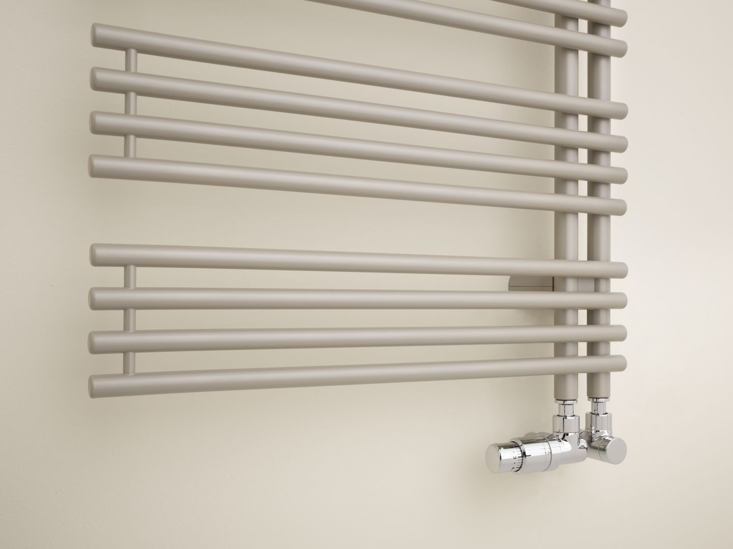 Kermi Diveo BH1700x46x600mm QN940,glanzsilber,re,Anschluss seitl.