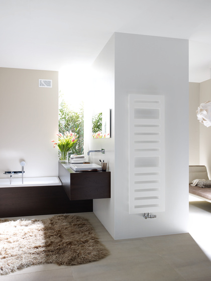 Zehnder Design-Heizkörper Metropolitan Spa MET-150-060 1540x39x600 Beach Gold