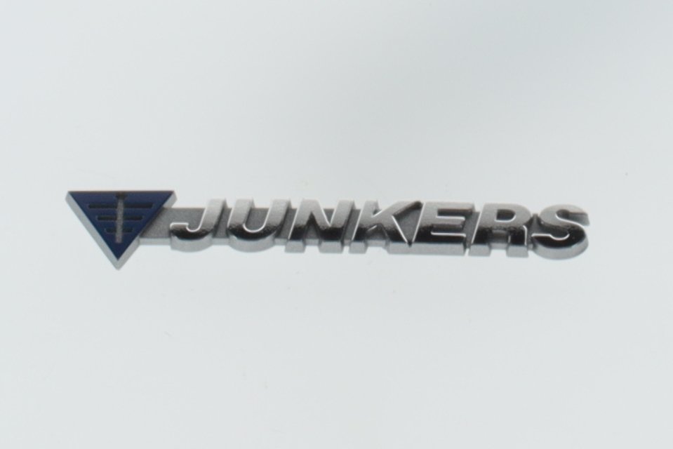 BOSCH Ersatzteil TTNR: 87011031360 Logo Junkers