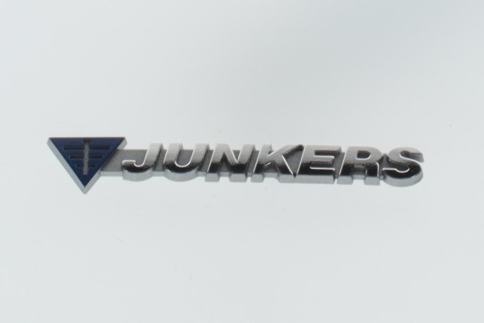 BOSCH Ersatzteil TTNR: 87011031360 Logo Junkers BOSCH Ersatzteil TTNR: 87011031360 Logo Junkers