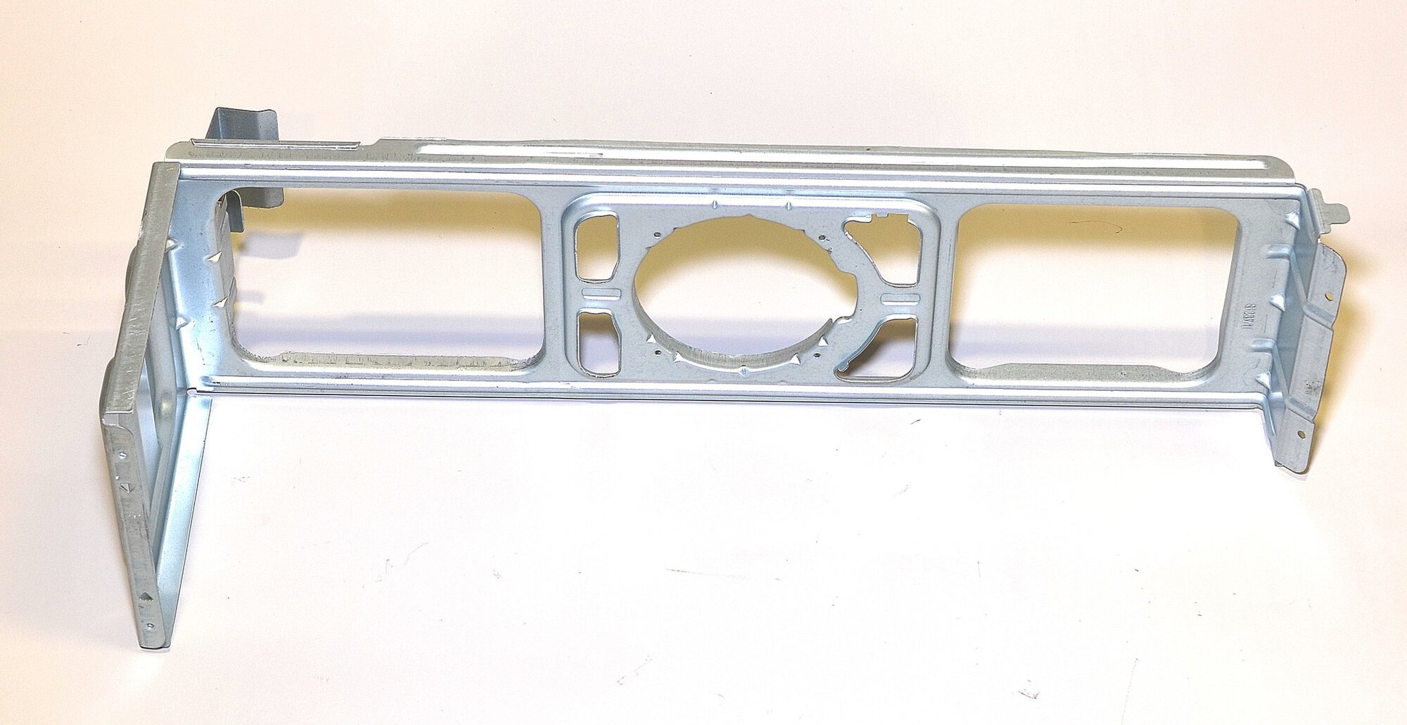 Remko Raumklimager.e Ven.motor Halterung ML 685/RVD 685 DC AT