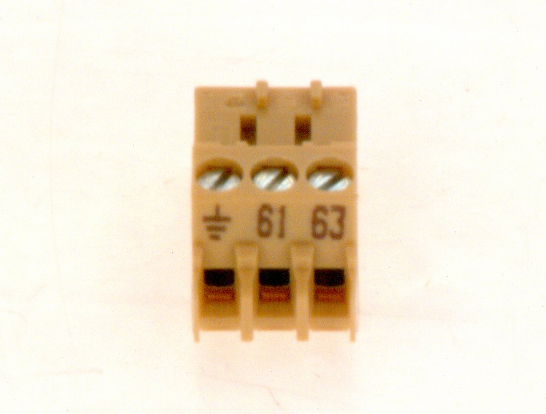 BOSCH Ersatzteil TTNR: 8718585550 Anschlussklemme 3-pol 61/63 beige everp