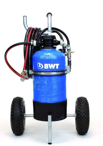 BWT Heizungsbefüllstation HBA VE Junior mobile Vollentsalzungsanlage BWT Heizungsbefüllstation HBA VE Junior mobile Vollentsalzungsanlage