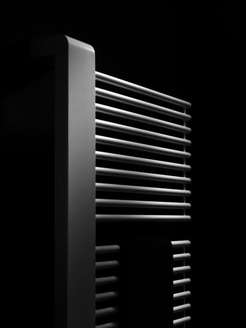 Kermi Credo-Half-E BH1409x51x610mm max.P800,WEI/WEI,WFS li. WEI,SK1
