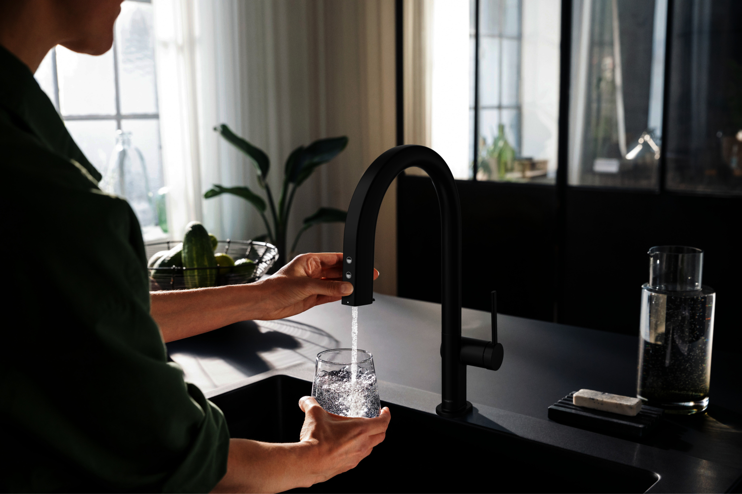 Hansgrohe SodaSystem 210 Aqittura M91 Ausziehauslauf 1j sBox Starter Set MSW
