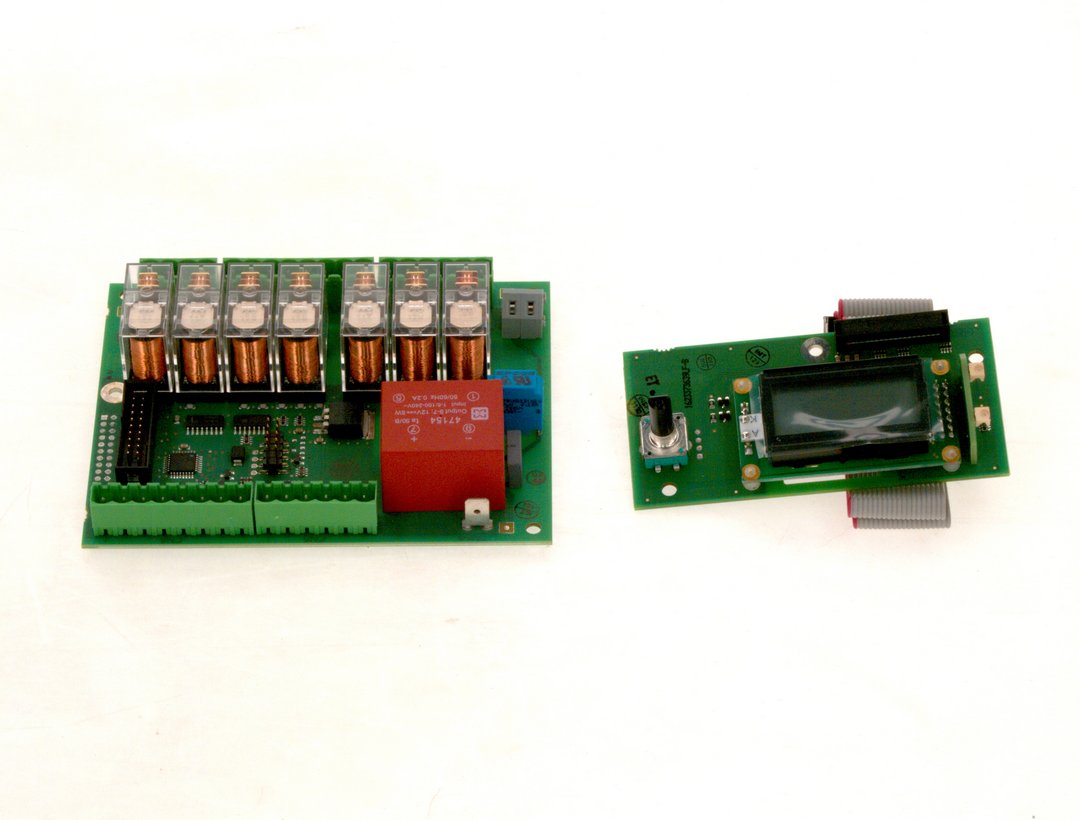 BOSCH Ersatzteil TTNR: 87183105200 Regler