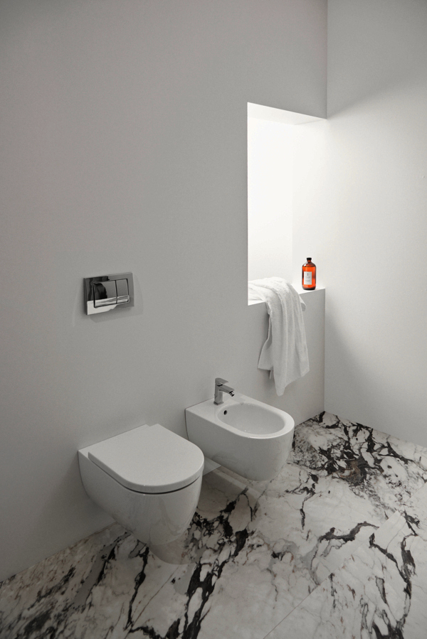 IS Wandtiefspül-WC Blend Curve AquaBlade 360x545x340mm Weiß m.IdealPlus