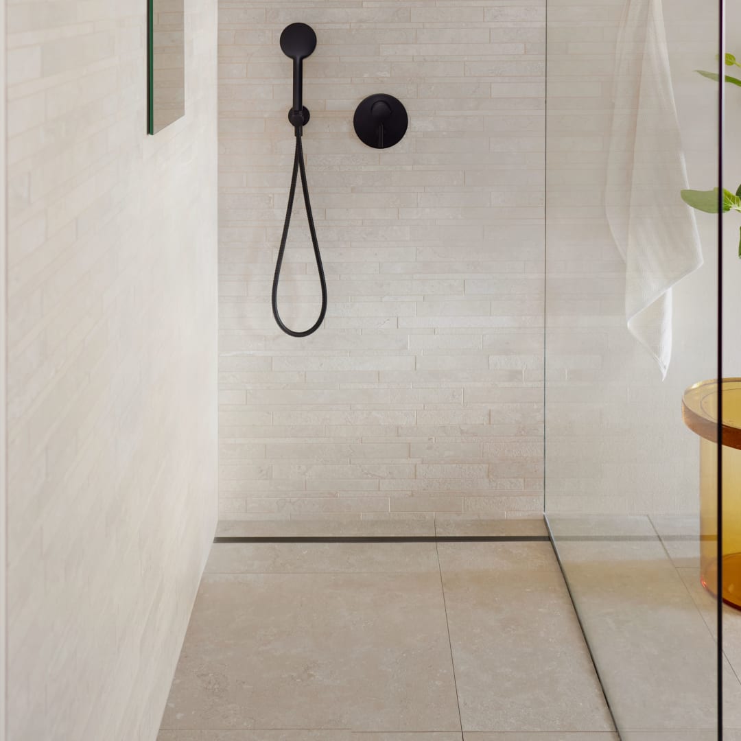 Geberit CleanLine50 Duschrinne 30-90 cm schwarzchrom / gebürstet, Bj. 2025