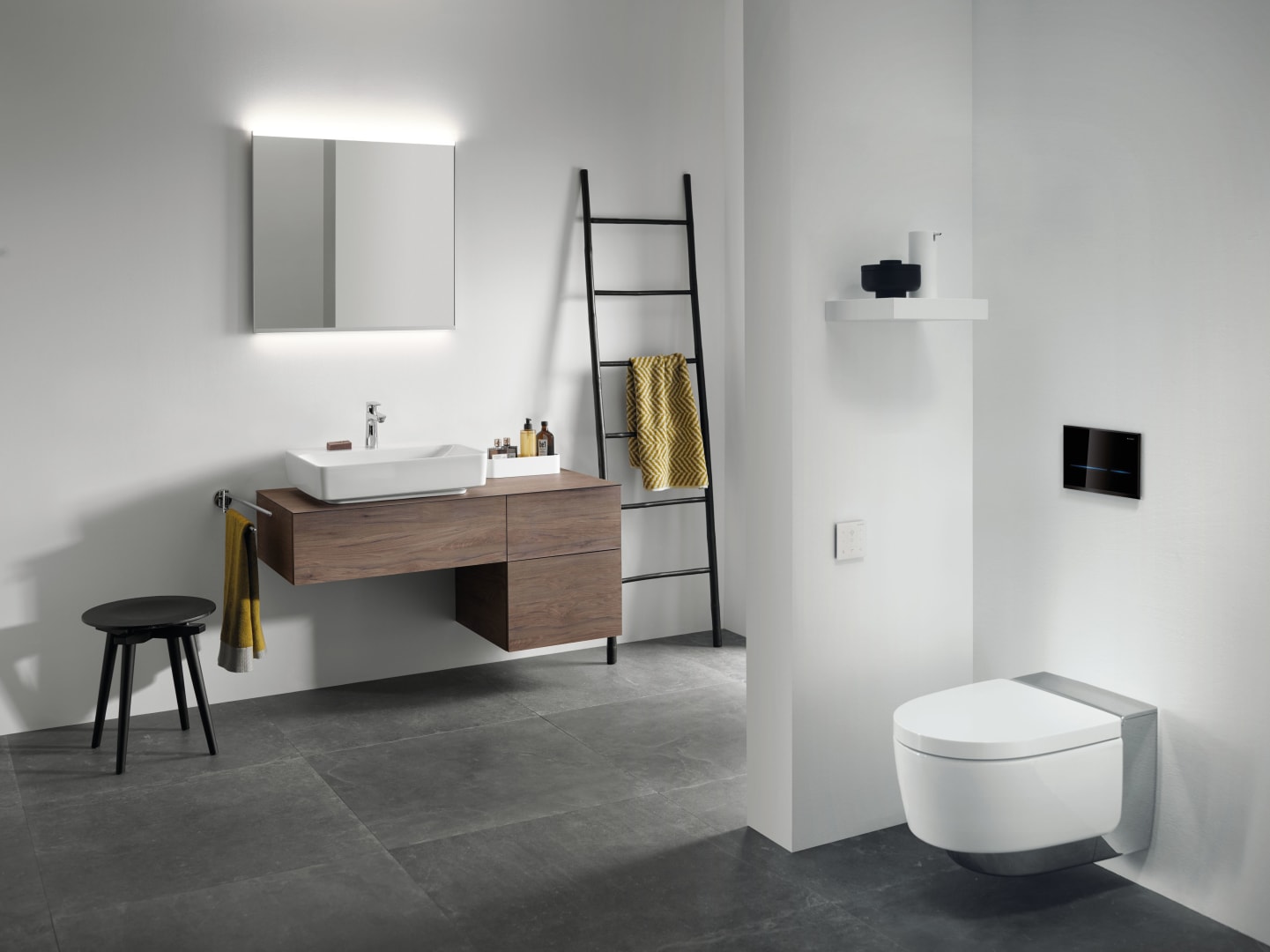 Geberit AquaClean Mera Comfort WC-Komplettanlage UP WWC glanzverchromt
