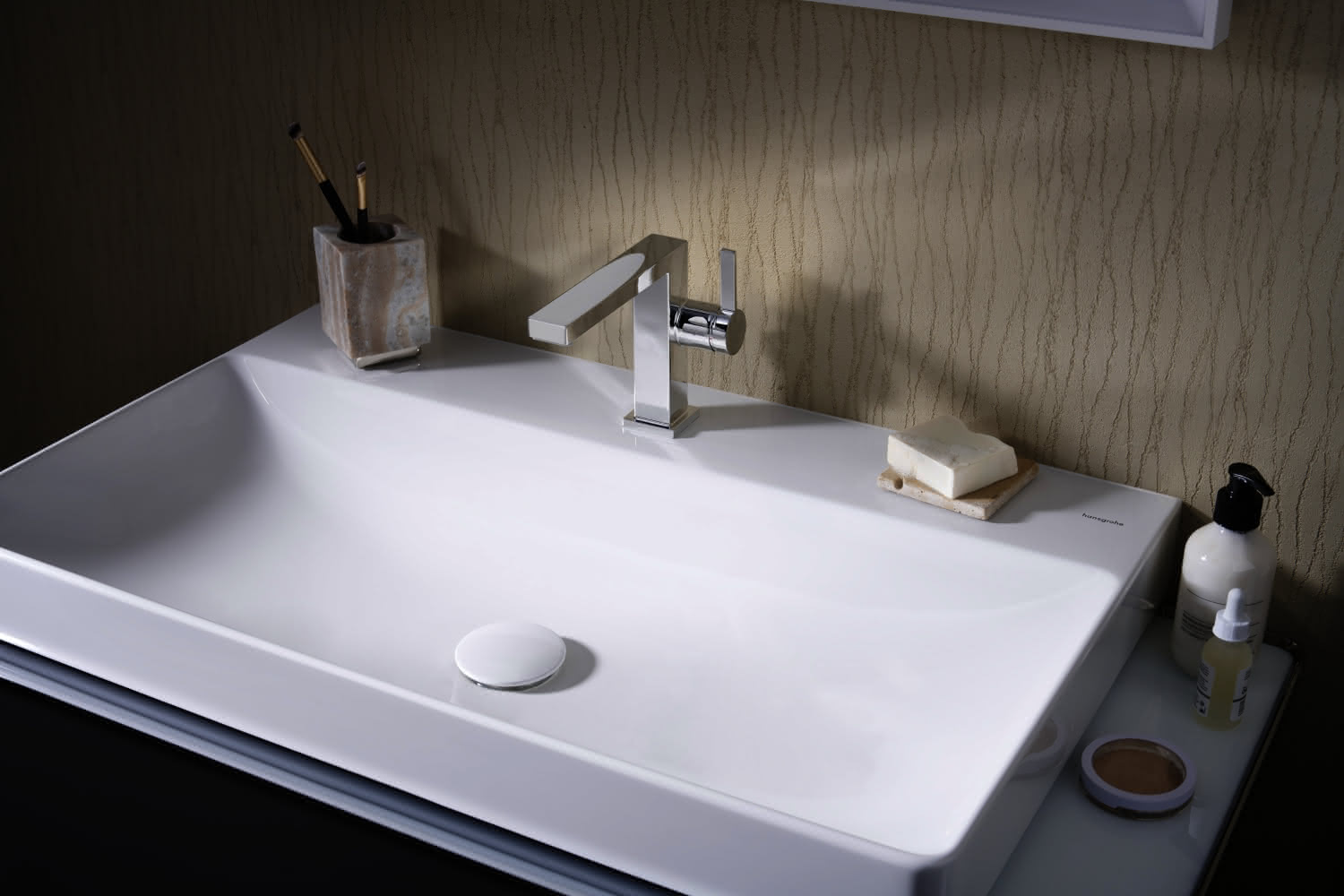 Hansgrohe WTM 110 Tecturis E Fine CoolStart mit Push-Open Ablaufgarnitur chrom