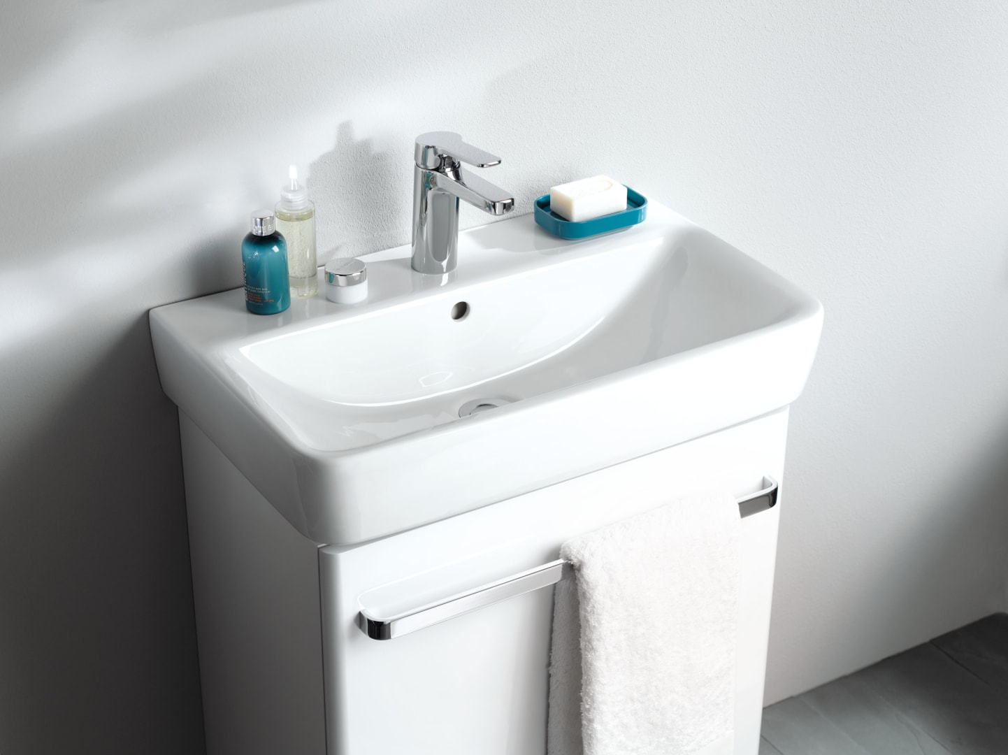 Geberit Renova Compact Waschtisch, 60x37cm m. Hl., m. Ül., weiß, KeraTect