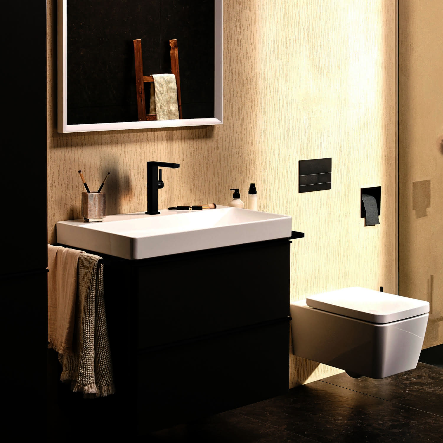 Hansgrohe WTM 210 Tecturis E Fine CoolStart  EcoSmart+, Schwenkauslauf, Push-Open MSW